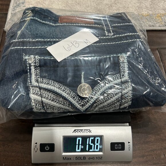 VGS Womens Denim Dark Wash Stretchy Contrast Stitching Bermuda Shorts Size 10 Co - Picture 10 of 10